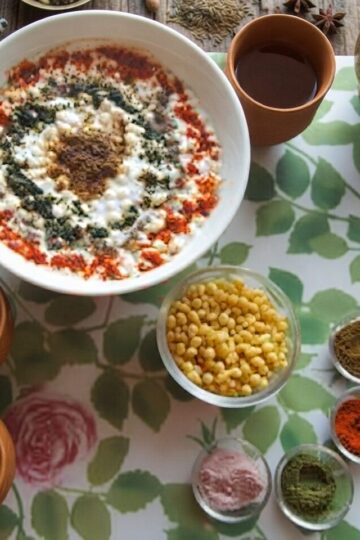 Boondi Raita Recipe – Easy, Creamy, and Refreshing Indian Side Dish